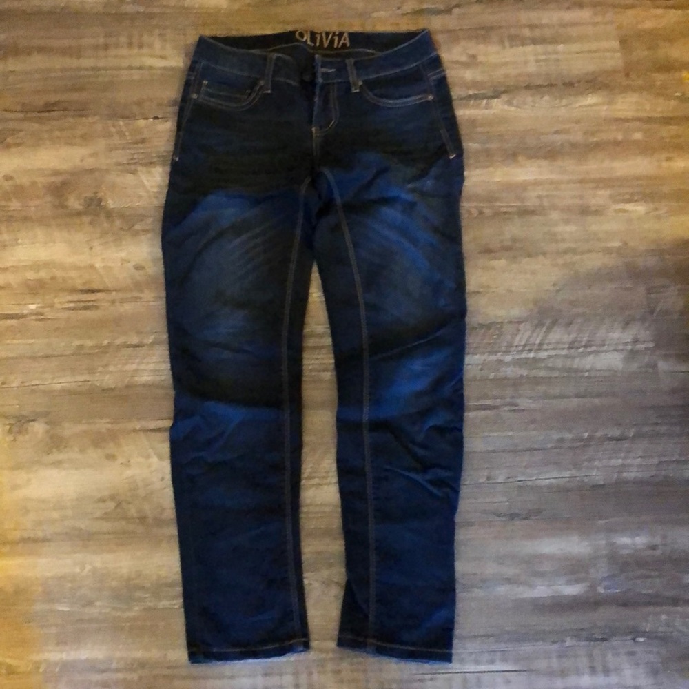Dark skinny jeans